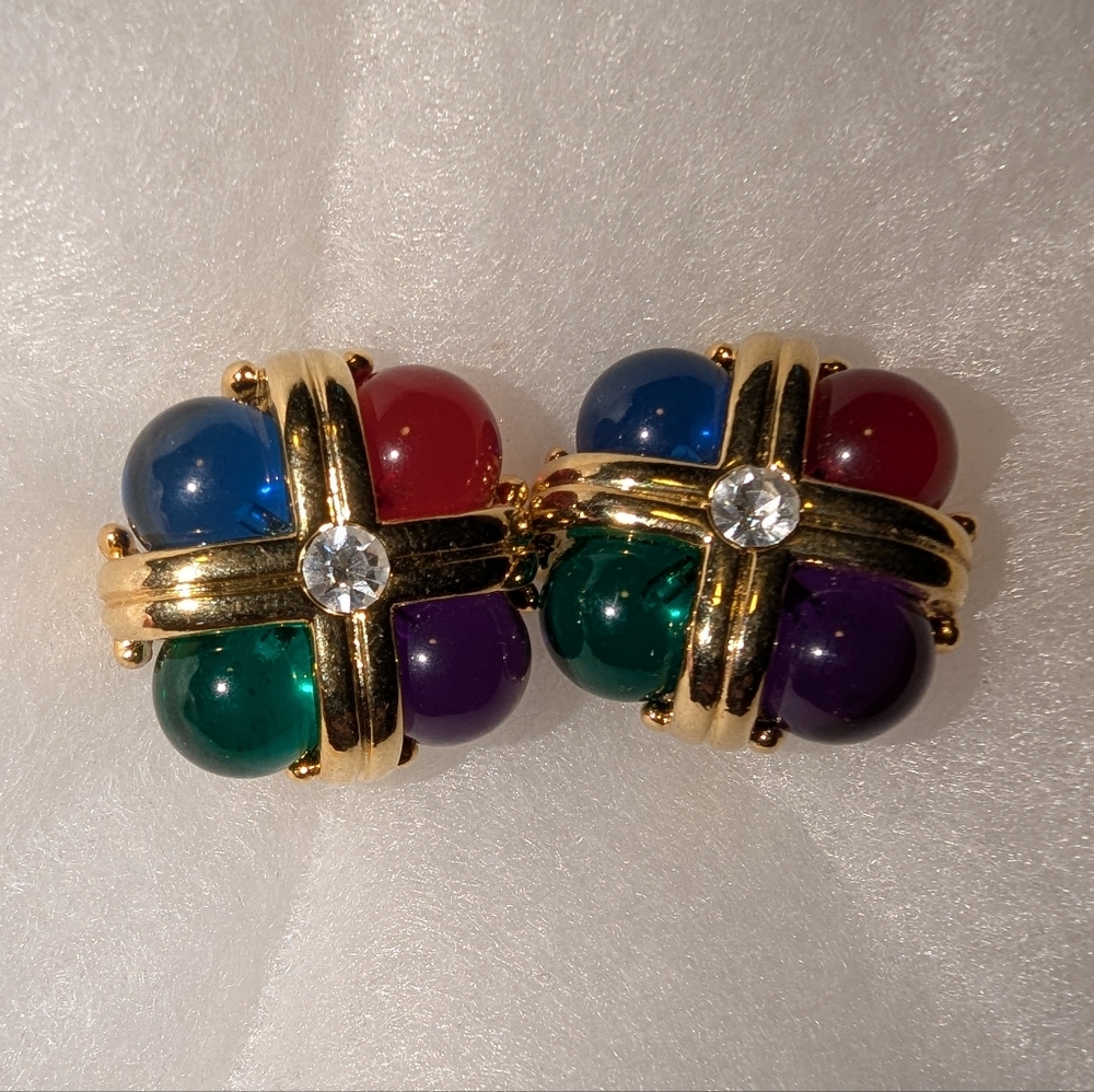 EVC ERWIN PEARL JELLY CABOCHON CRYSTAL RHINESTONE GOLD TONE CLIP EARRINGS - Picture 2 of 6